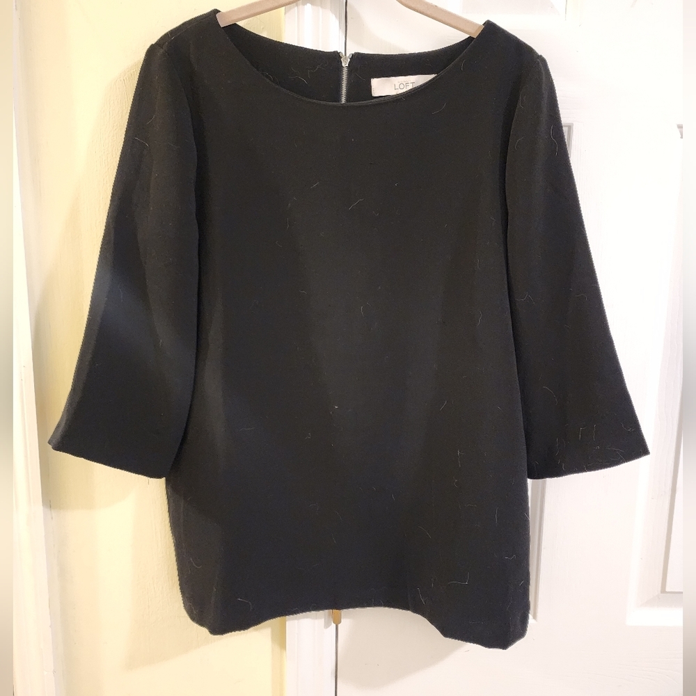 Gorgeous Flowy Crepe Ann Taylor Loft Blouse/Tunic
